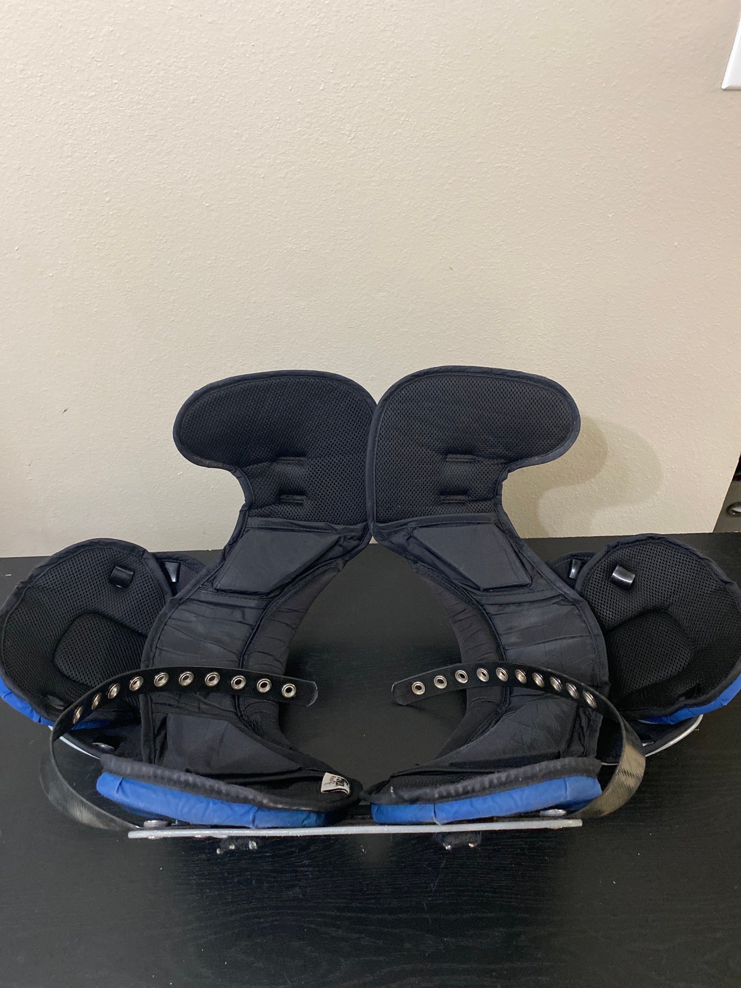 Riddell Power SPX 10i / QB/WR Shoulder Pads - Medium