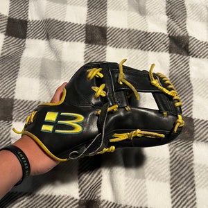 Brett Baseball glove