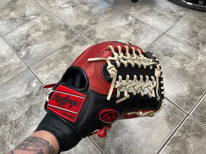 Used Outfield 12.5" Heart of the Hide Baseball Glove