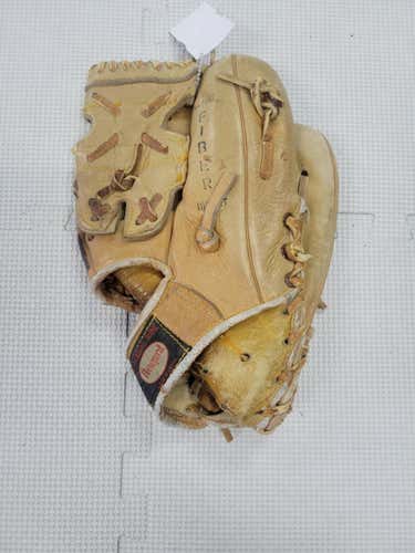 Used Newport Glove 10" Fielders Gloves