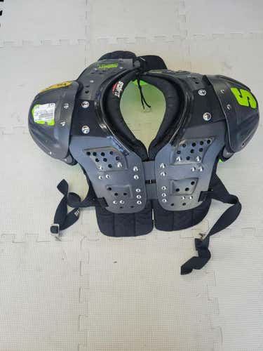 Used Schutt Dsflex Youth Pads Sm Football Shoulder Pads