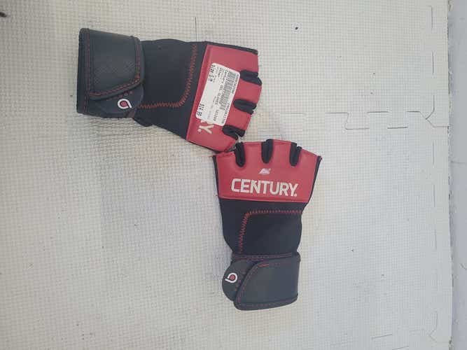 Used Century Gel Gloves S M Other Boxing Gloves