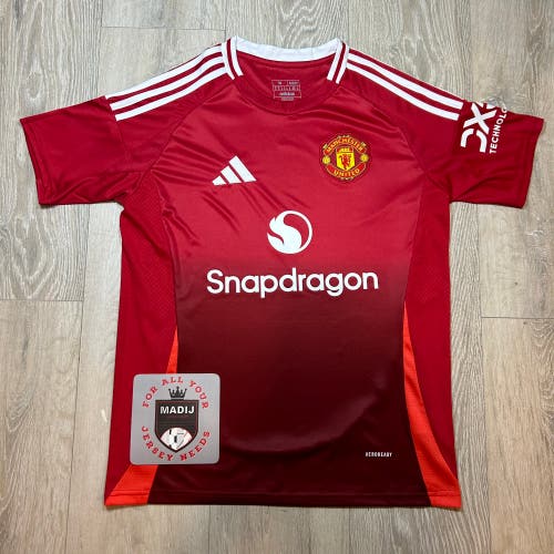 Manchester United home 24/25