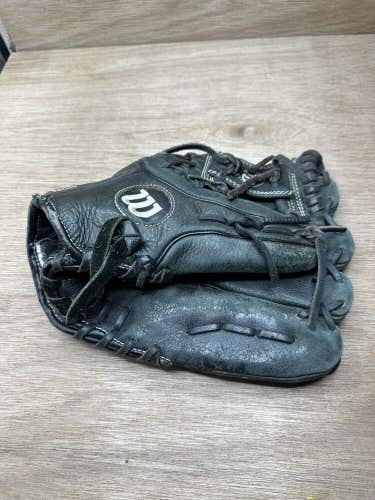Wilson Sports WTA05RB1712 -A500 12" Baseball Glove For Right Handed Player