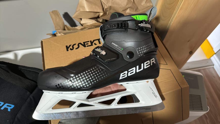 Bauer konekt size 10-10.5