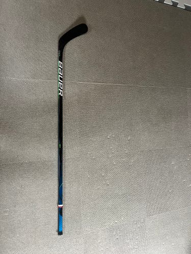 Used Senior Bauer Right Handed P92 Pro Stock Nexus Geo Hockey Stick