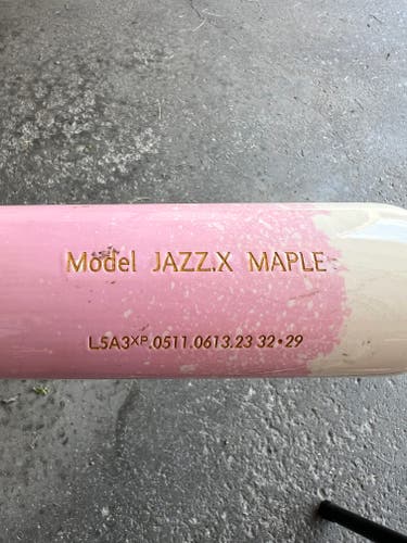 Used 2023 Chandler Jazz.X BBCOR Certified Bat (-3) Maple 29 oz 32"