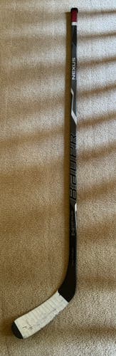 Used Senior Bauer Nexus 600 Right Handed Hockey Stick P92