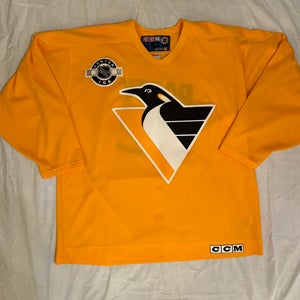 CCM Airknit Pittsburgh Penguins Party Zone by Bud Light Vintage Hockey Jersey XL