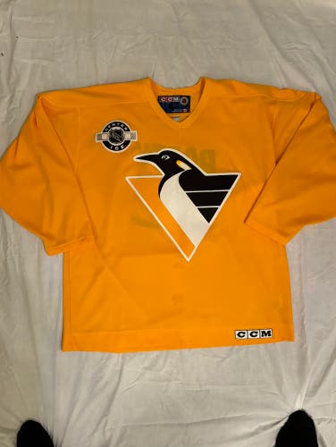 CCM Airknit Pittsburgh Penguins Party Zone by Bud Light Vintage Hockey Jersey XL