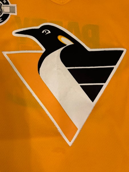 CCM Airknit Pittsburgh Penguins Party Zone by Bud Light Vintage Hockey Jersey XL