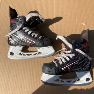 CCM JetSpeed FT470 Hockey Skates | INT 4| Regular