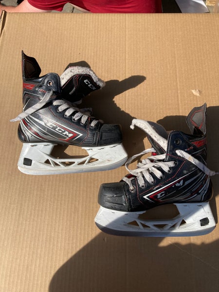 CCM JetSpeed FT470 Hockey Skates | INT 4| Regular
