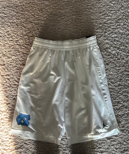 North Carolina Branded White New Medium Men's Jordan Shorts