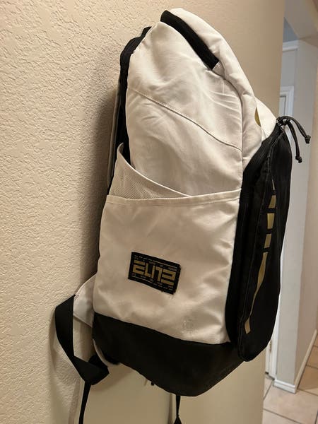 Nike Hoops Elite Backpack White / Gold DX9786-100 Basketball Bag Black  Accents | SidelineSwap | Buy and Sell on SidelineSwap