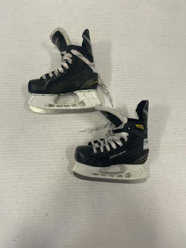 Used Bauer 140 Supreme Junior 01 Ice Hockey Skates