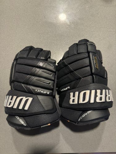 Used Warrior 15"  Alpha DX Pro Gloves