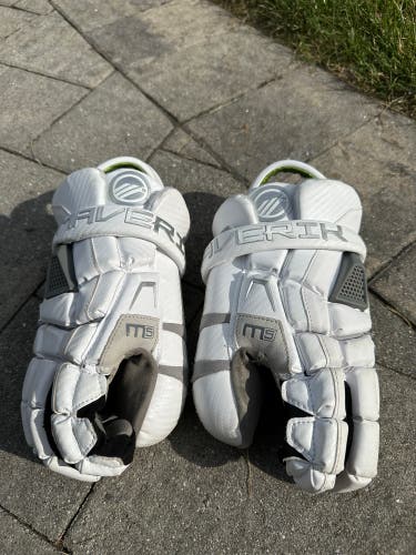 New Maverik 12" M5 Goalie Gloves