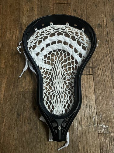 Stringking Mark 2D black strung with type 4s