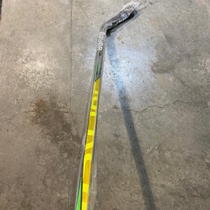 NEW Pro stock Bauer Supreme Ultrasonic Intermediate Stick. RP92 55