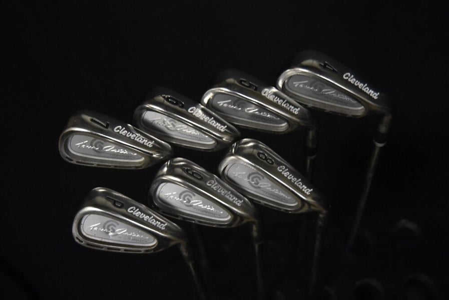 CLEVELAND TOUR ACTION GOLF SET 4-9 IRONS, P, LENGTH 38", REG FLEX, RH, NEW GRIPS