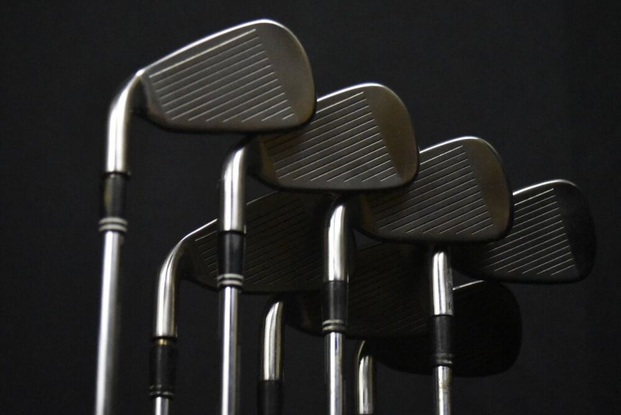 CLEVELAND TOUR ACTION GOLF SET 4-9 IRONS, P, LENGTH 38", REG FLEX, RH, NEW GRIPS