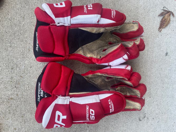 Used Bauer Supreme 150 Gloves 15"
