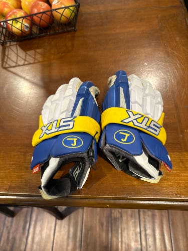 Loyola Blakefield Lacrosse Gloves