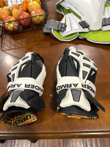 Black Lacrosse gloves