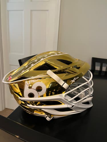 Cascade xrs gold Chrome Apex 60 Showcase Helmet
