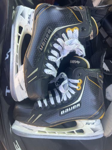 Bauer Supreme TotalOne NXG 9 D Hockey Skates