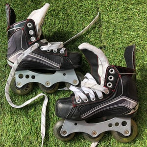 Used Bauer Vapor X300R Inline Skates Regular Width Size 12.0 - Youth