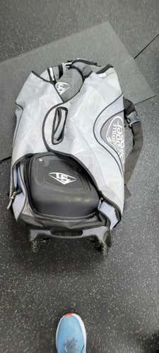 Used Louisville Slugger Prime Rig Bag Baseball And Softball Equipment Bags