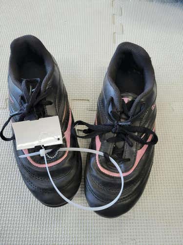 Used Champion Junior 03 Cleat Soccer Outdoor Cleats