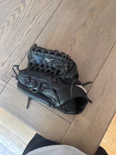 Brett Gardner Pro Mizuno Outfield Baseball Glove
