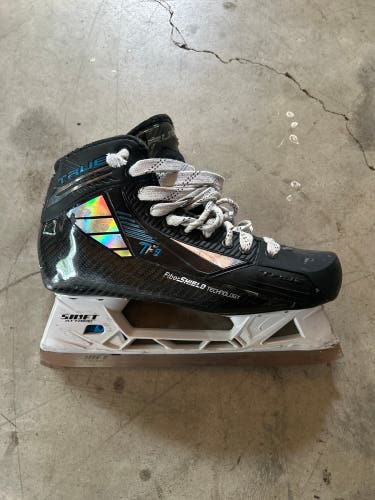 Used Senior True Goalie Skates 10.5 TF9 Hockey Skates