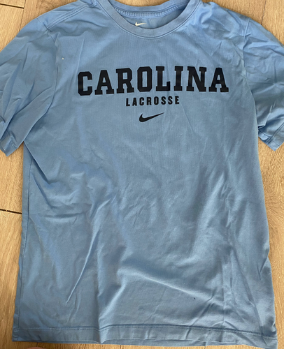 Carolina Lacrosse Medium Women's Shirt