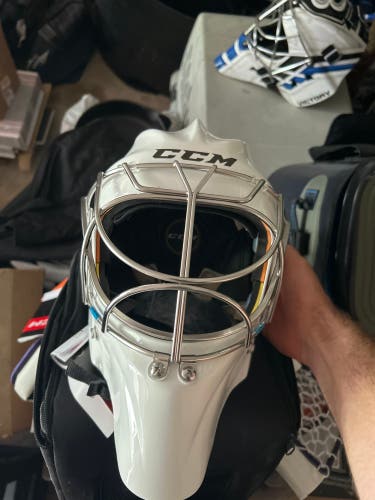 New Senior CCM Axis Pro Goalie Mask