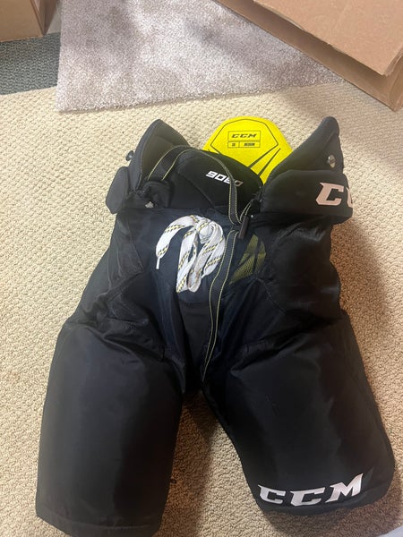 CCM Senior Medium Hockey Pants