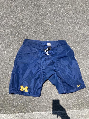 Used Small University Of Michigan Senior Nike Goalie Pant Shell