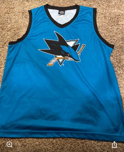 Bench Clearers XL Nhl Team Tank Top