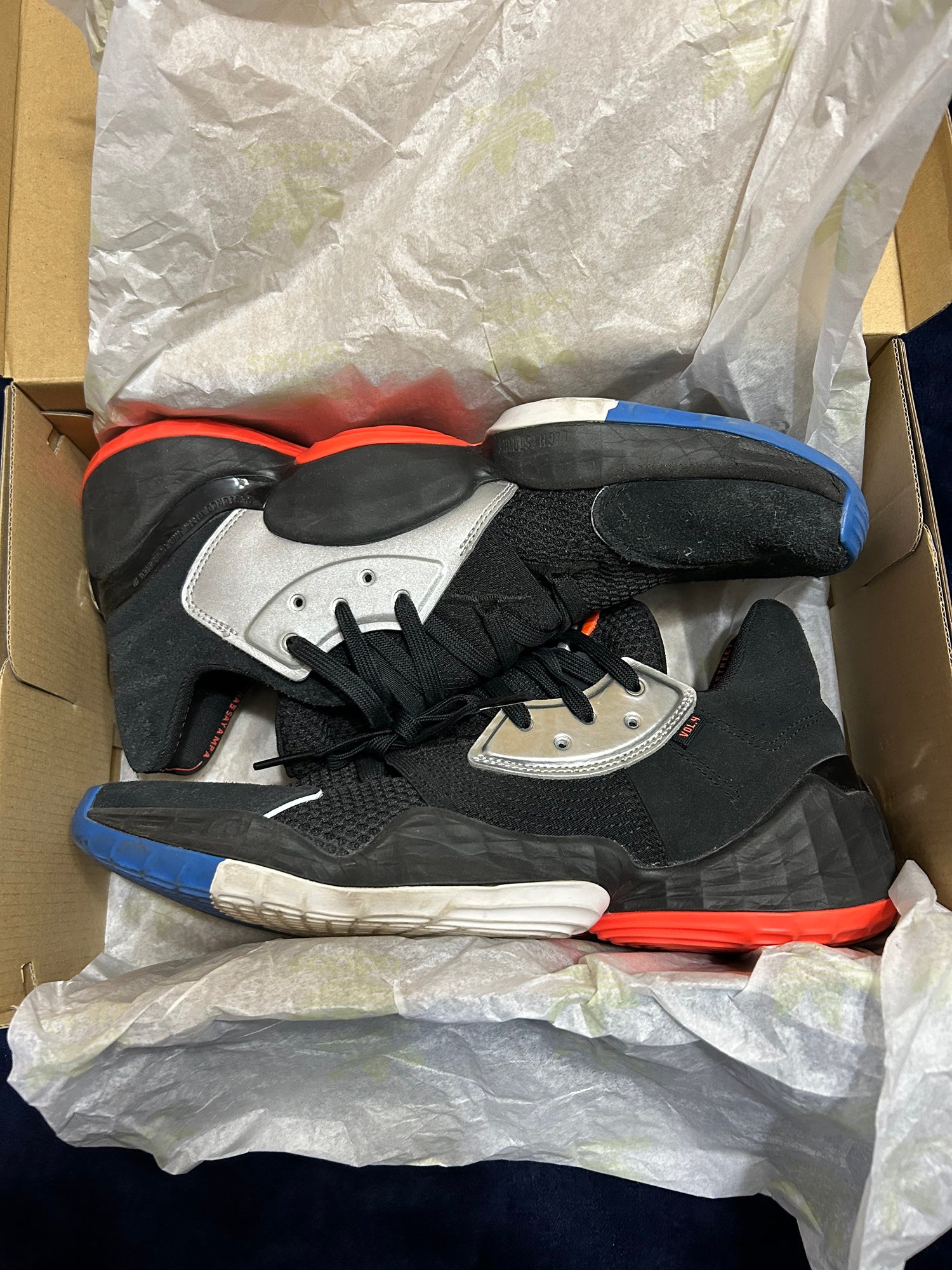 Adidas Harden Vol 4 “Barbershop” Shoes sz 11 | SidelineSwap  display picture 1