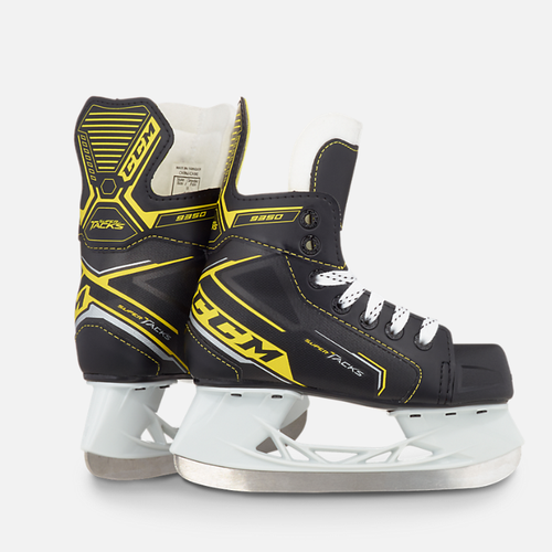 New Youth CCM Tacks 9350 Hockey Skates D&R (Regular) Retail size 8
