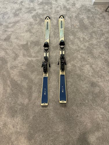Used Women's Dynastar 154 cm With Bindings Skis