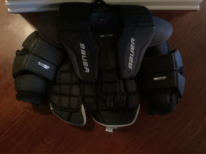 Small Bauer Elite Goalie Chest Protector