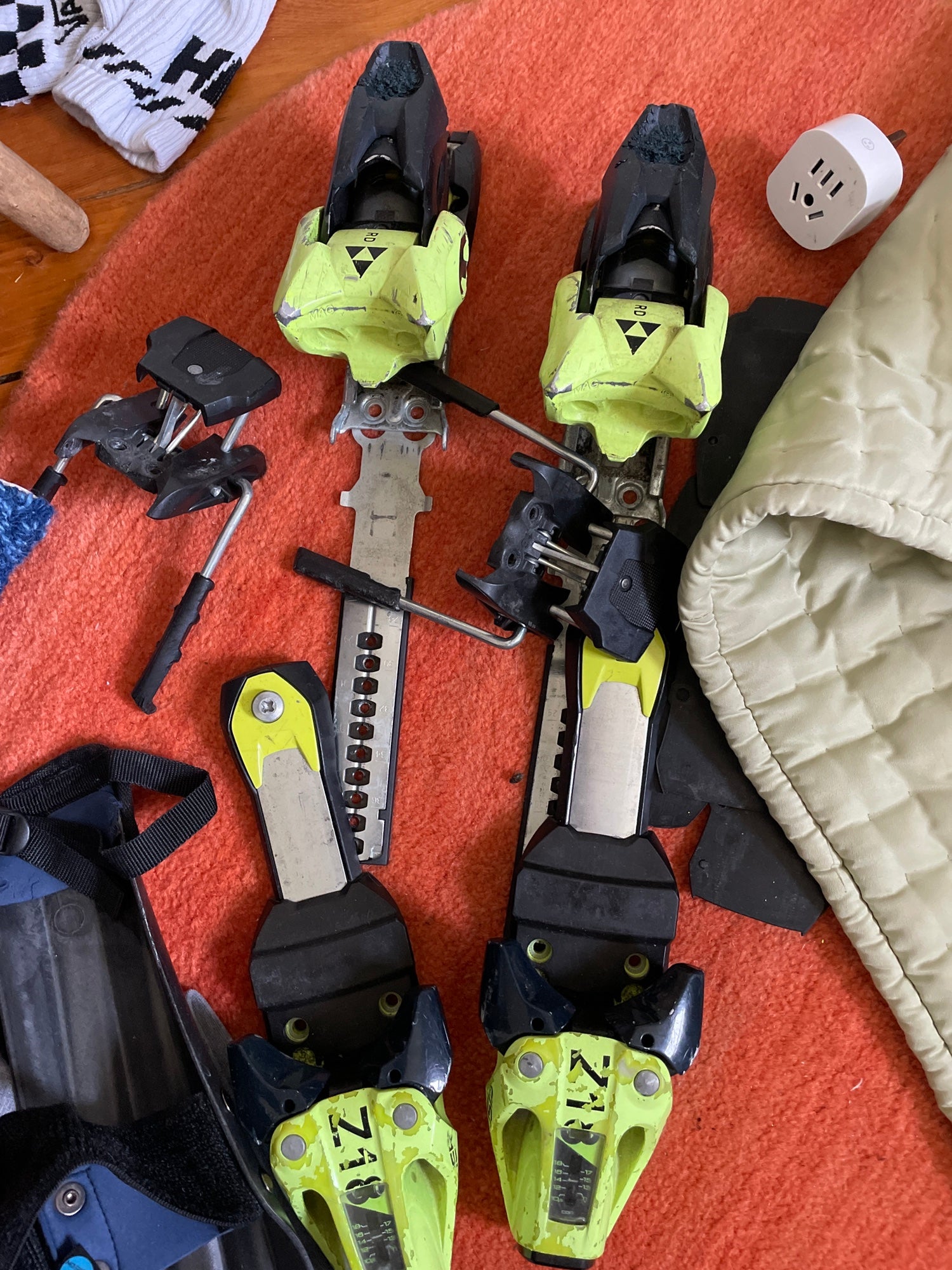 2022 Fischer 193cm R30 GS Skis w/ 18th Bindings | SidelineSwap