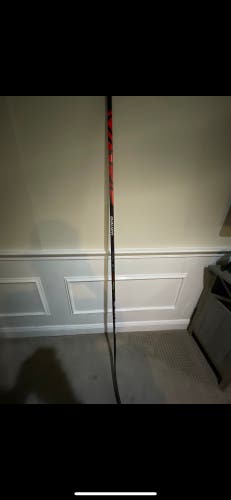 New Senior Bauer Right Handed P88 Vapor FlyLite Hockey Stick