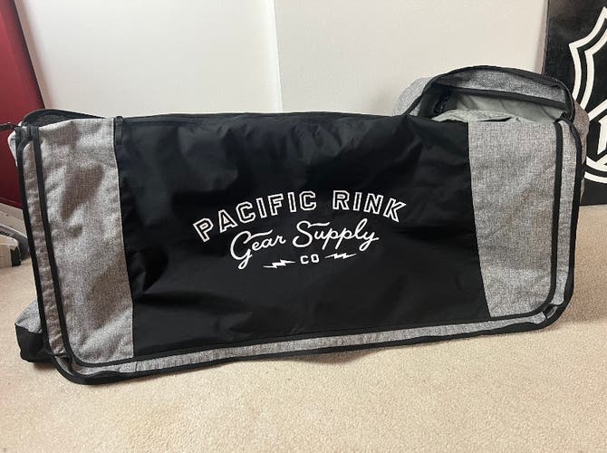 New pacific rink goalie bag