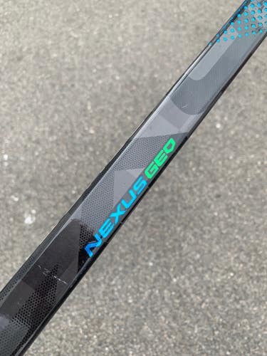 Used Senior Bauer Nexus Geo Hockey Stick Right Handed P92
