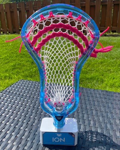 ECD Ion Frost - Custom Stringking Paracord Pocket